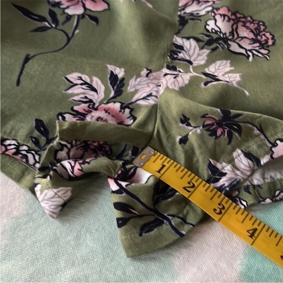 MINKPINK Floral Print V-Neck Long Sleeve Romper - Picture 13 of 14